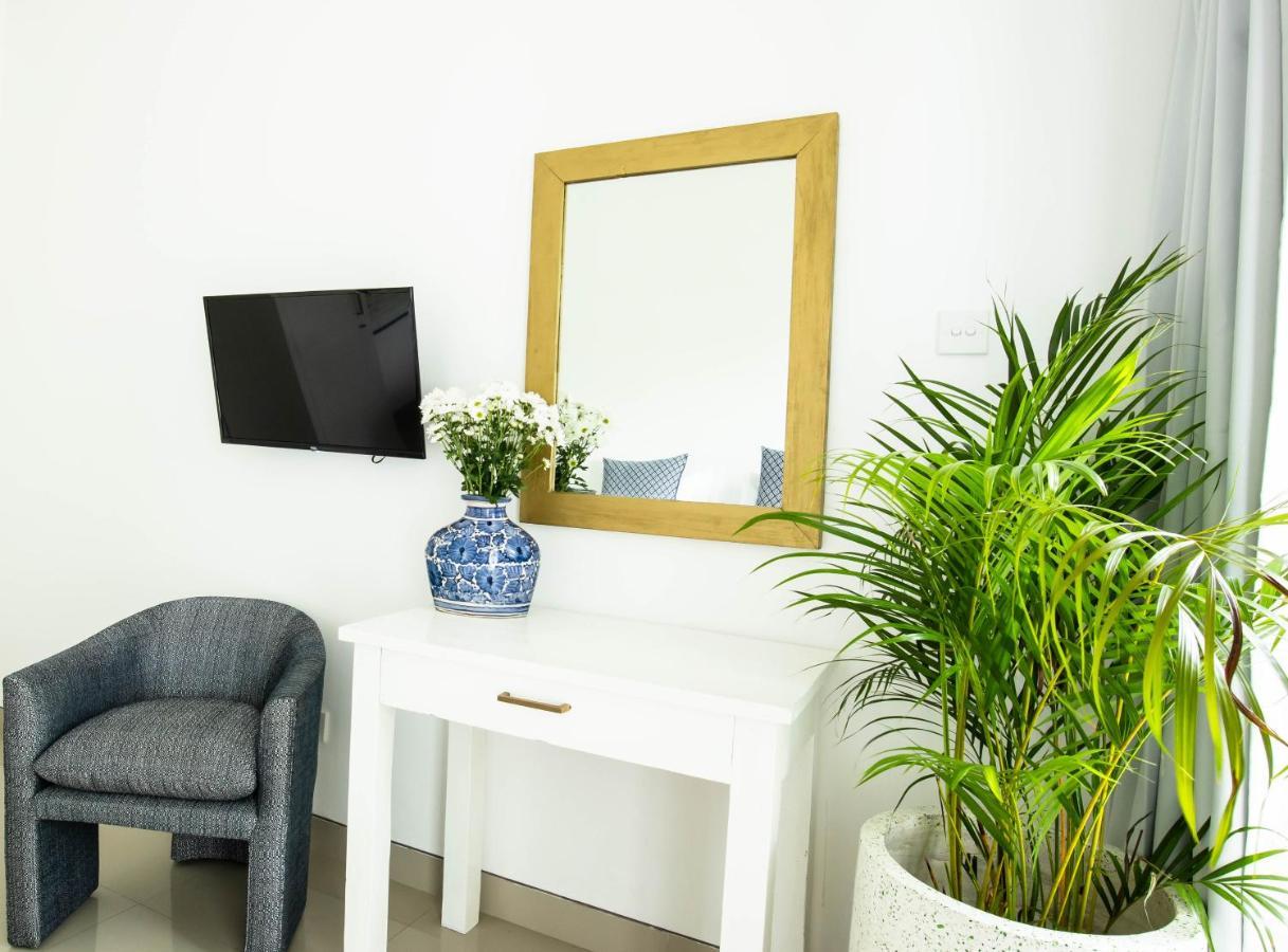 The London Residences Boutique Hotel Canggu  Ngoại thất bức ảnh