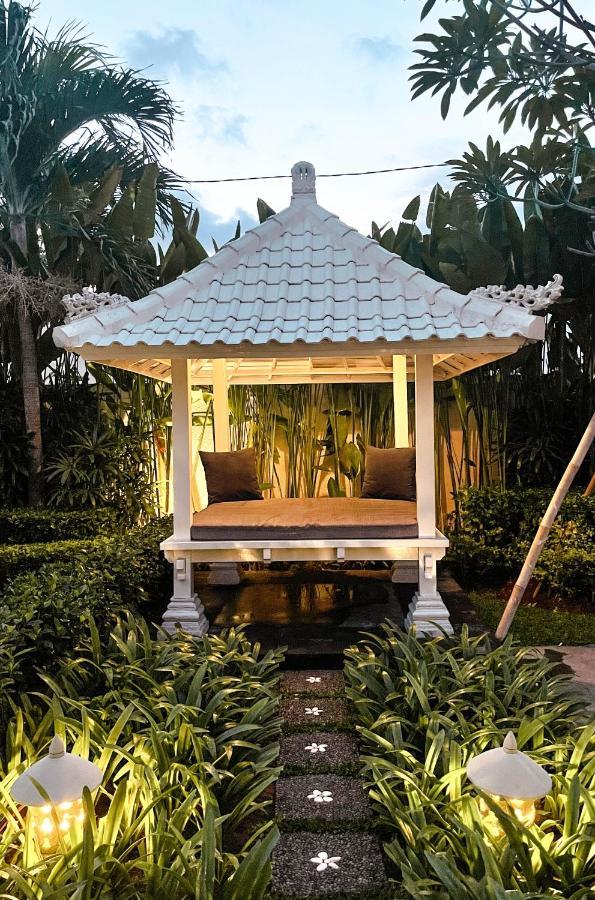 The London Residences Boutique Hotel Canggu  Ngoại thất bức ảnh